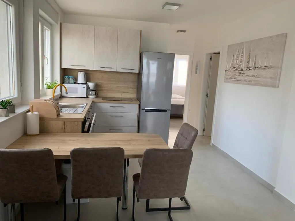 Apartmani Sunside Nin