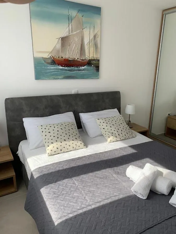 Apartmani Sunside Nin 0*,  Croatia