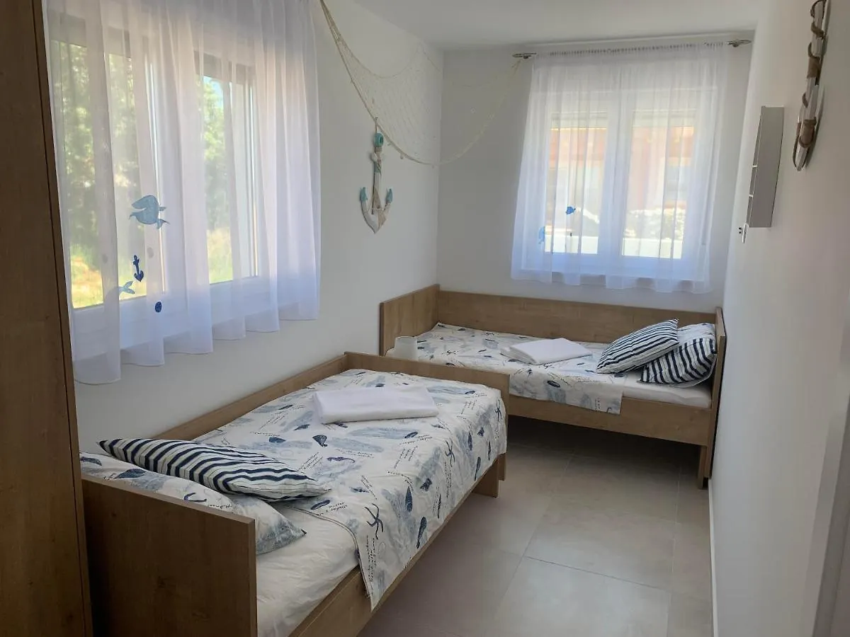 Apartmani Sunside Nin